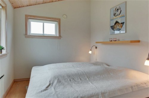 Foto 15 - Casa con 1 camera da letto a Gudhjem con terrazza