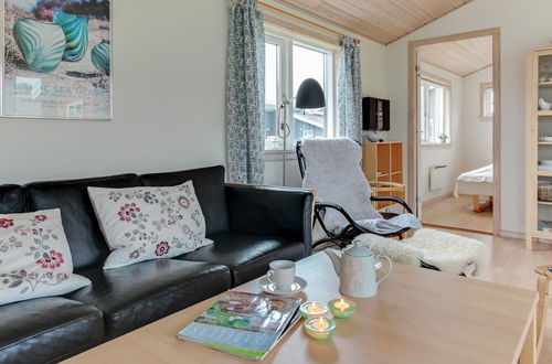 Photo 4 - 1 bedroom House in Gudhjem with terrace