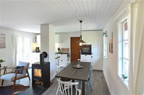 Photo 10 - Maison de 3 chambres à Nexø avec piscine et terrasse