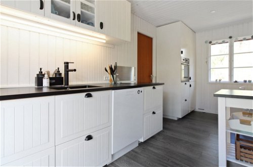 Photo 11 - Maison de 3 chambres à Nexø avec piscine et terrasse