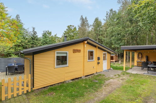 Photo 1 - Maison de 2 chambres à Aakirkeby avec terrasse