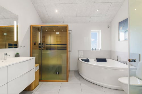 Foto 47 - Casa de 4 quartos em Løkken com terraço e sauna