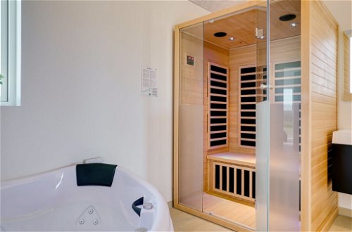 Foto 14 - Casa de 5 quartos em Løkken com terraço e sauna