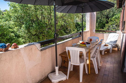 Photo 21 - Maison de 3 chambres à Cavalaire-sur-Mer avec jardin et vues à la mer