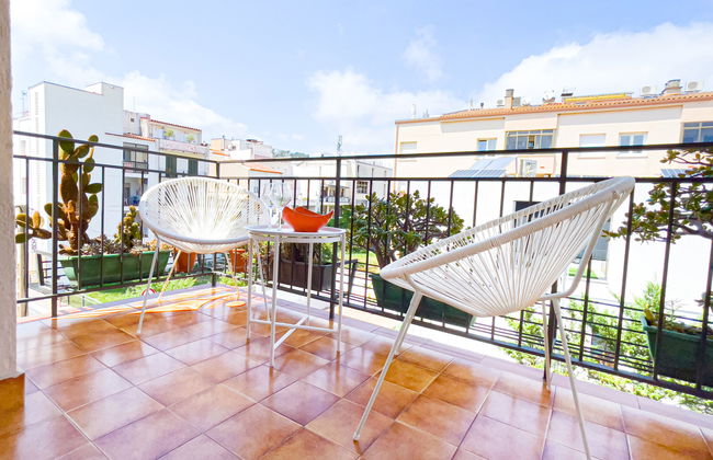 2 bedroom Apartment in Tossa de Mar - Photo 1