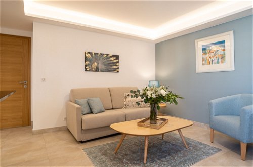 Foto 7 - Apartment mit 1 Schlafzimmer in Saint-Tropez mit blick aufs meer