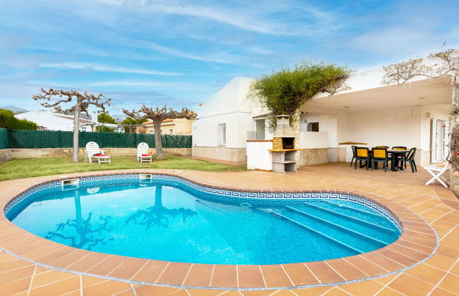 Casa de 5 quartos em l'Ametlla de Mar com piscina privada e jardim - Foto 1