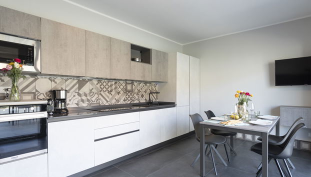 Apartamento de 3 quartos em Imperia com piscina e jardim - Foto 3