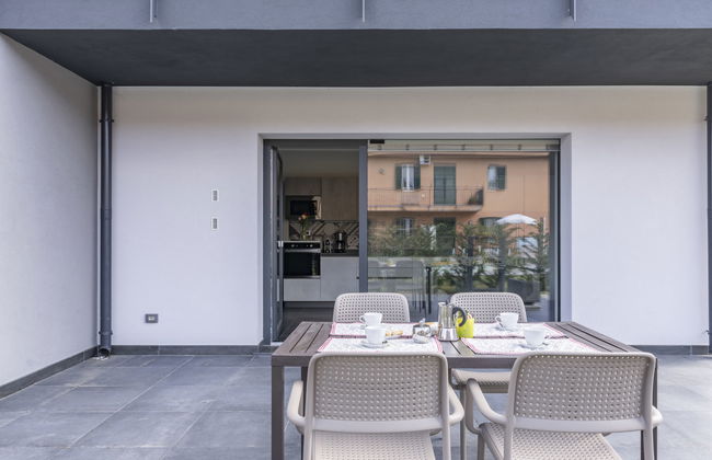 Apartamento de 3 quartos em Imperia com piscina e jardim - Foto 8