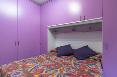 Foto 12 - Apartment mit 1 Schlafzimmer in Sanremo mit schwimmbad und blick aufs meer