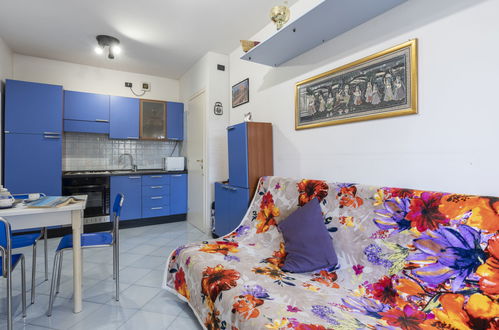 Photo 9 - 1 bedroom Apartment in Sanremo with swimming pool and sea view