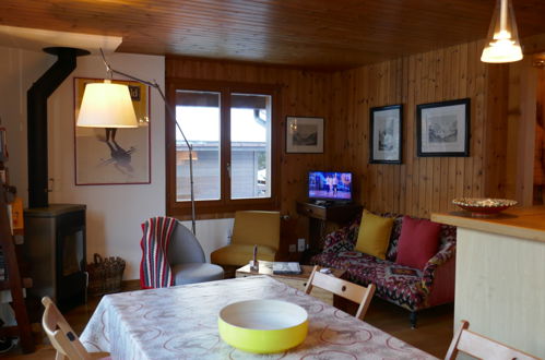 Foto 4 - Apartment mit 2 Schlafzimmern in Grindelwald mit blick auf die berge