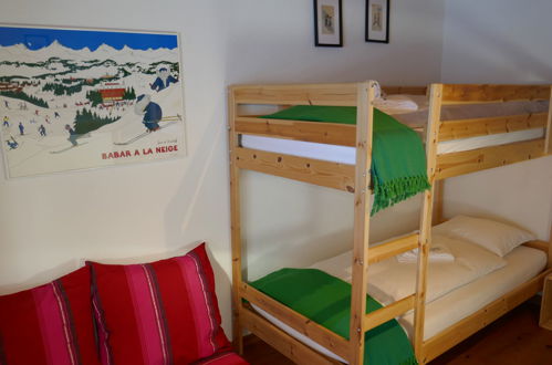 Foto 12 - Appartamento con 2 camere da letto a Grindelwald con vista sulle montagne