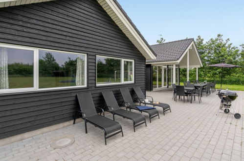 Photo 4 - Maison de 6 chambres à Idestrup avec piscine privée et terrasse