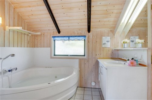 Foto 15 - Casa de 3 quartos em Hejls com terraço e sauna