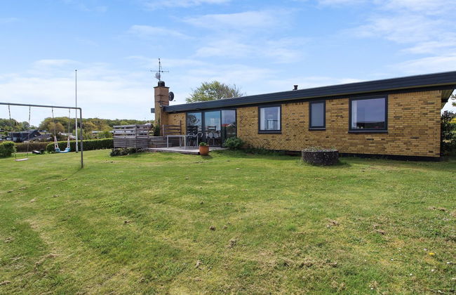 Casa de 3 quartos em Allingåbro com terraço - Foto 1