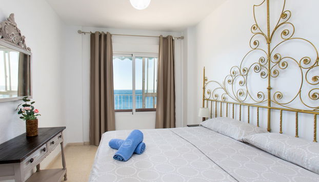 3 bedroom Apartment in Almuñécar with swimming pool and terrace - Photo 5