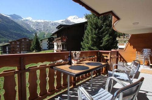 Foto 46 - Appartamento con 2 camere da letto a Saas-Fee con giardino e sauna