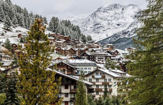 Apartamento de 2 quartos em Saas-Fee com jardim e sauna - Foto 45