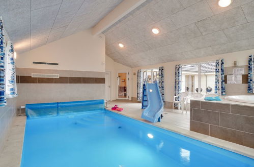 Foto 3 - Casa de 8 quartos em Spøttrup com piscina privada e terraço