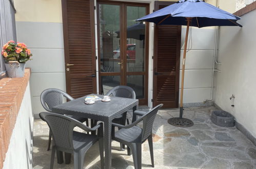 Photo 2 - 2 bedroom Apartment in Dervio with terrace