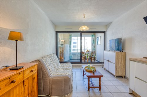 Foto 7 - Apartamento de 1 habitación en Agde con piscina y vistas al mar