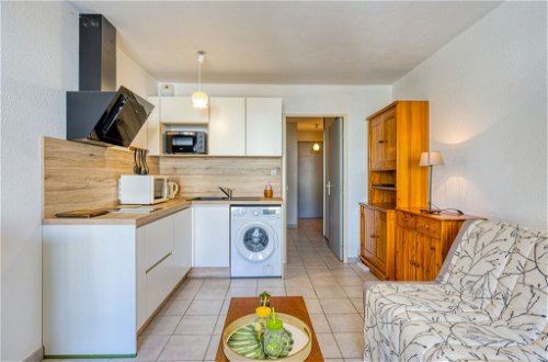 Foto 2 - Appartamento con 1 camera da letto a Agde con piscina e vista mare