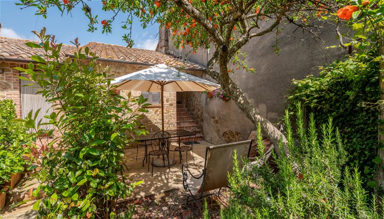 Foto 1 - Casa de 2 quartos em Cinigiano com piscina e jardim
