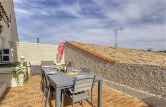 Foto 1 - Appartamento a Saint-Cyr-sur-Mer con terrazza e vista mare