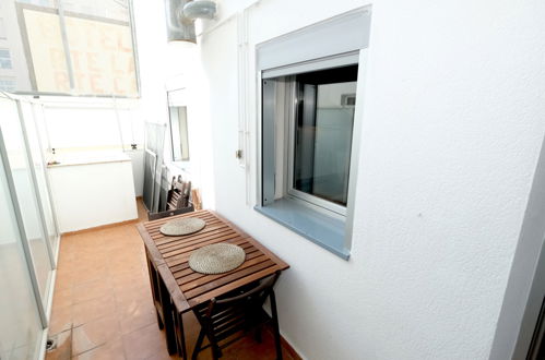 Foto 5 - Apartamento de 3 habitaciones en La Ràpita con vistas al mar