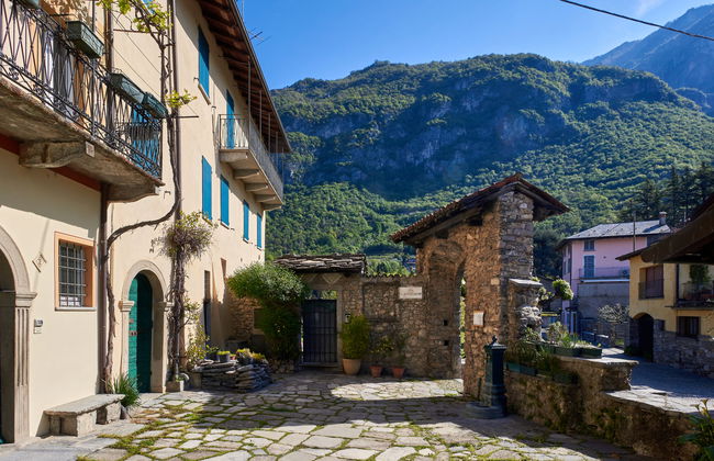 2 bedroom House in Lierna with garden and terrace - Photo 1