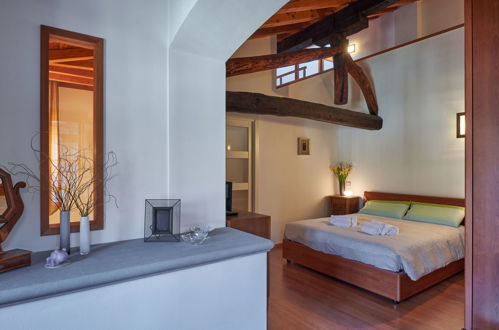 Foto 5 - Casa con 1 camera da letto a Lierna con terrazza e vista sulle montagne
