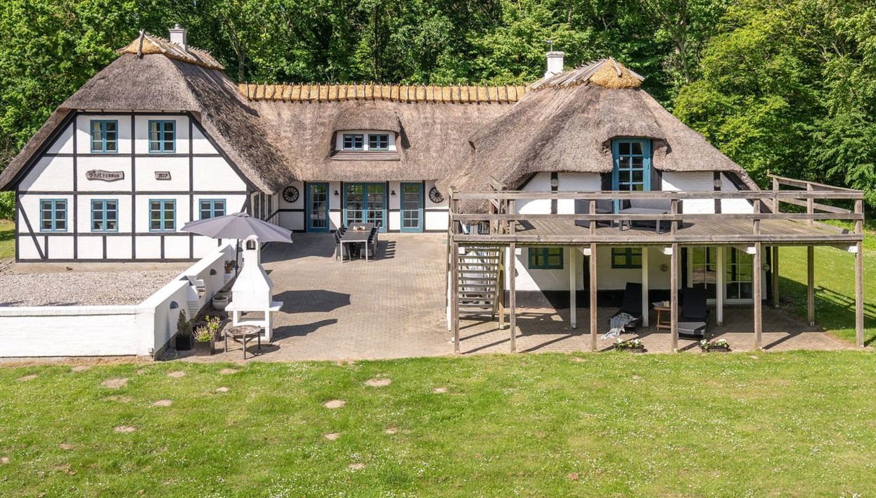 Casa de 8 quartos em Tranekær com piscina privada e terraço - Foto 1