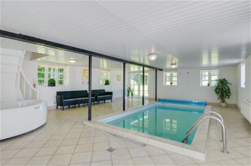 Foto 12 - Casa de 9 quartos em Tranekær com piscina privada e terraço