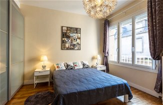 Foto 3 - Appartamento con 2 camere da letto a Saint-Malo con vista mare