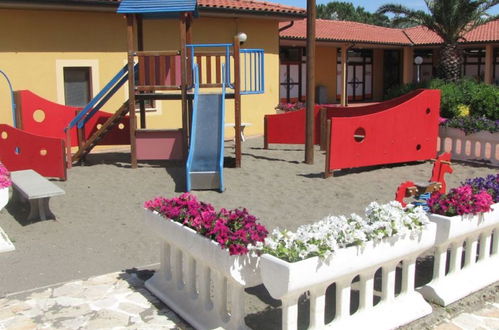 Photo 19 - Maison de 3 chambres à Bibbona avec piscine et jardin