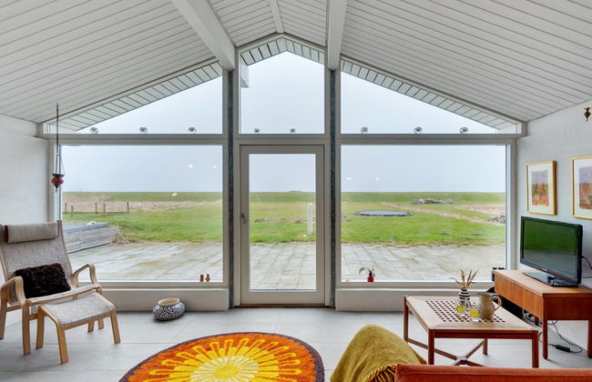 Casa de 2 quartos em Storvorde com terraço - Foto 1