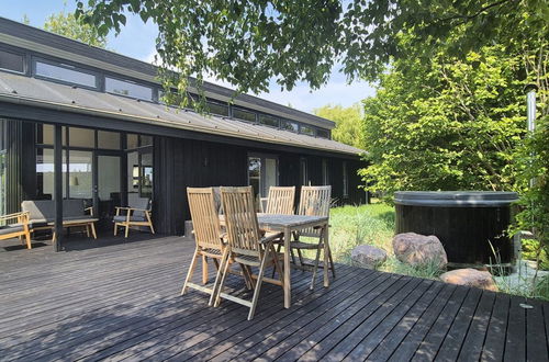 Foto 1 - Casa de 4 quartos em Væggerløse com terraço e banheira de hidromassagem