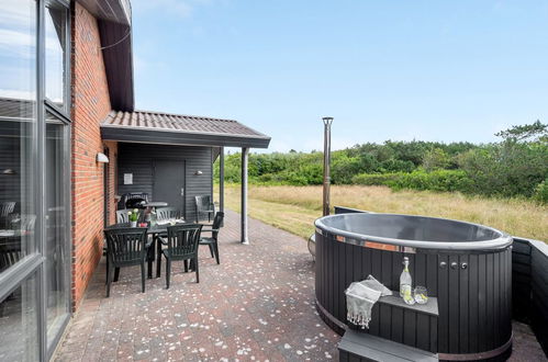 Foto 2 - Casa con 3 camere da letto a Ringkøbing con terrazza e vasca idromassaggio