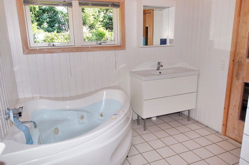 Foto 2 - Casa con 4 camere da letto a Hornbæk con terrazza e sauna
