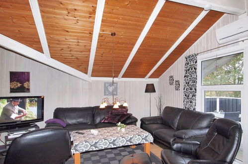 Photo 2 - 3 bedroom House in Hvide Sande with terrace and sauna