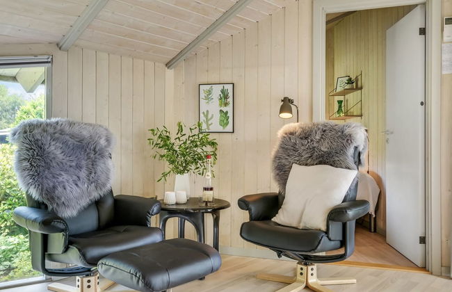 5 bedroom House in Væggerløse with private pool and terrace - Photo 21