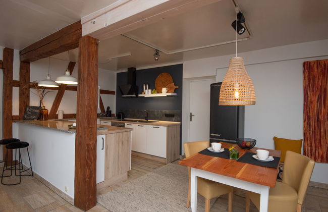 2 bedroom Apartment in Suhl with garden - Photo 1