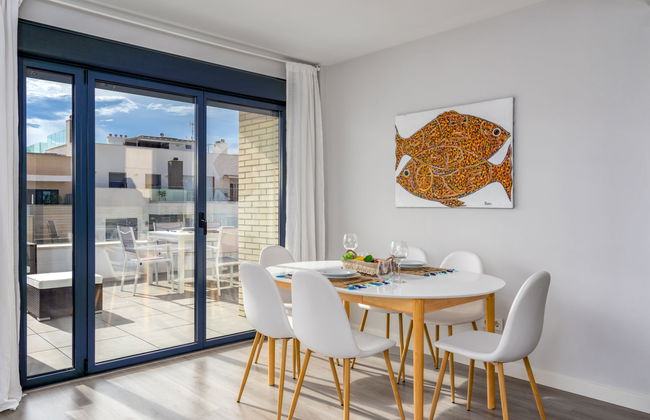 Apartamento de 4 quartos em Málaga com piscina e terraço - Foto 8