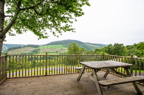 Photo 28 - 3 bedroom House in Inverness with garden and mountain view