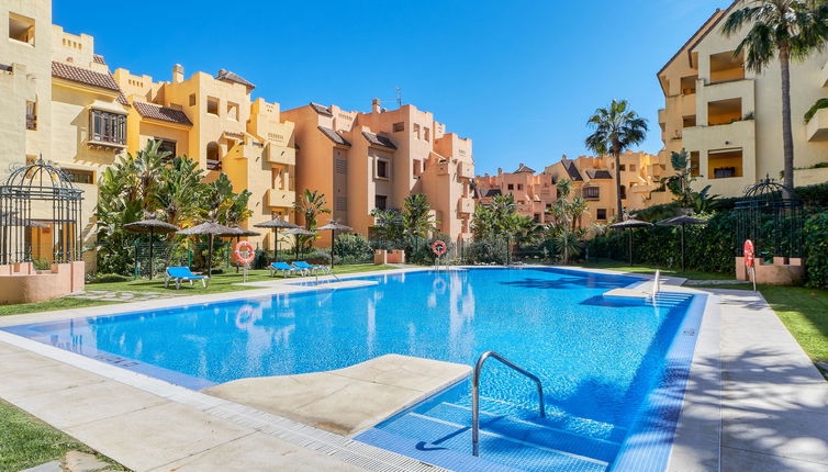 Photo 1 - Appartement de 2 chambres à Manilva avec piscine et jardin