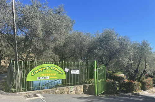 Photo 34 - Maison de 2 chambres à Santo Stefano al Mare avec piscine et jardin