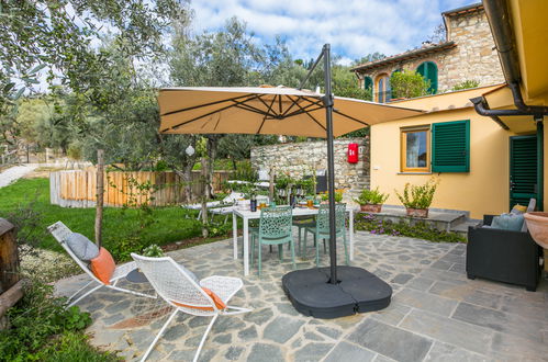 Photo 8 - Maison de 1 chambre à Sesto Fiorentino avec piscine et jardin