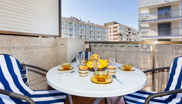 Apartment mit 2 Schlafzimmern in Salou mit schwimmbad und terrasse - Foto 3