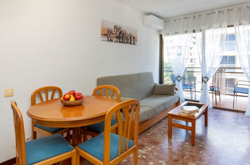 Foto 4 - Apartamento de 1 quarto em Salou com piscina e terraço